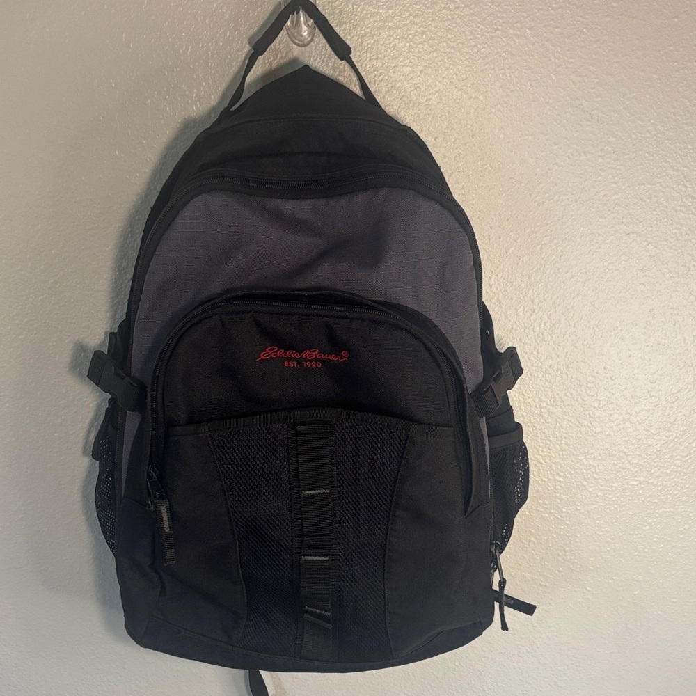 Eddie Bauer Vintage 2004 Black and Dark Gray Backpack -GB1sku